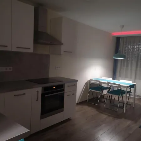 Tp Apartment *