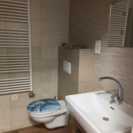 Tp Apartment *